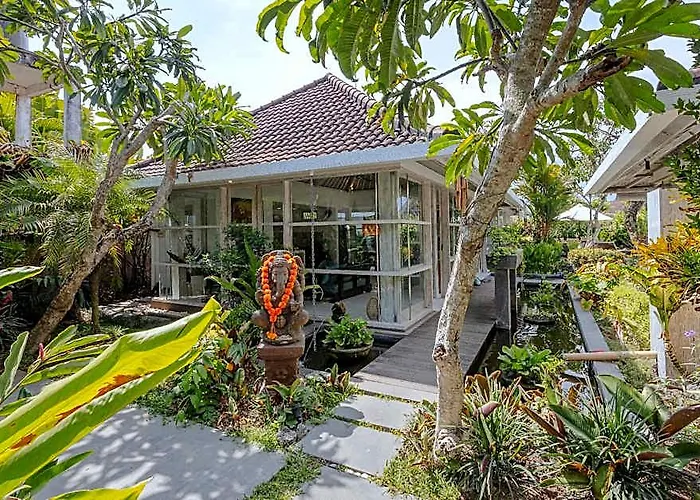 Hotel Umah Veluvana